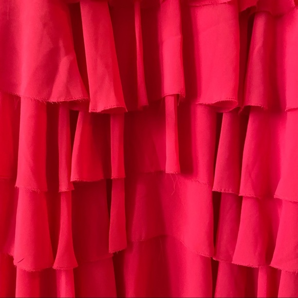 NEW VICTORIA BECKHAM
Ruffle Midi Dress Raspberry - Picture 6 of 11